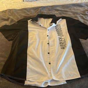 Mens 2XL Harley Davidson shirt .